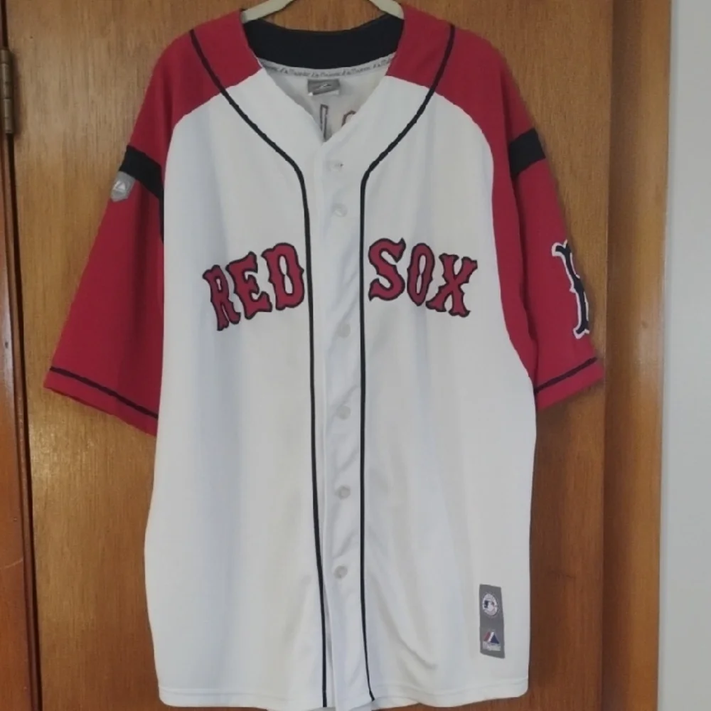 Red Sox Jersey! - Picture 1 of 9